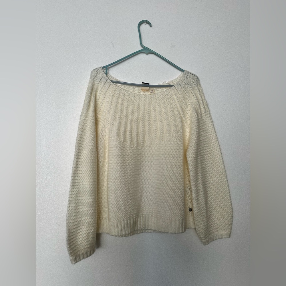 Roxy sweater